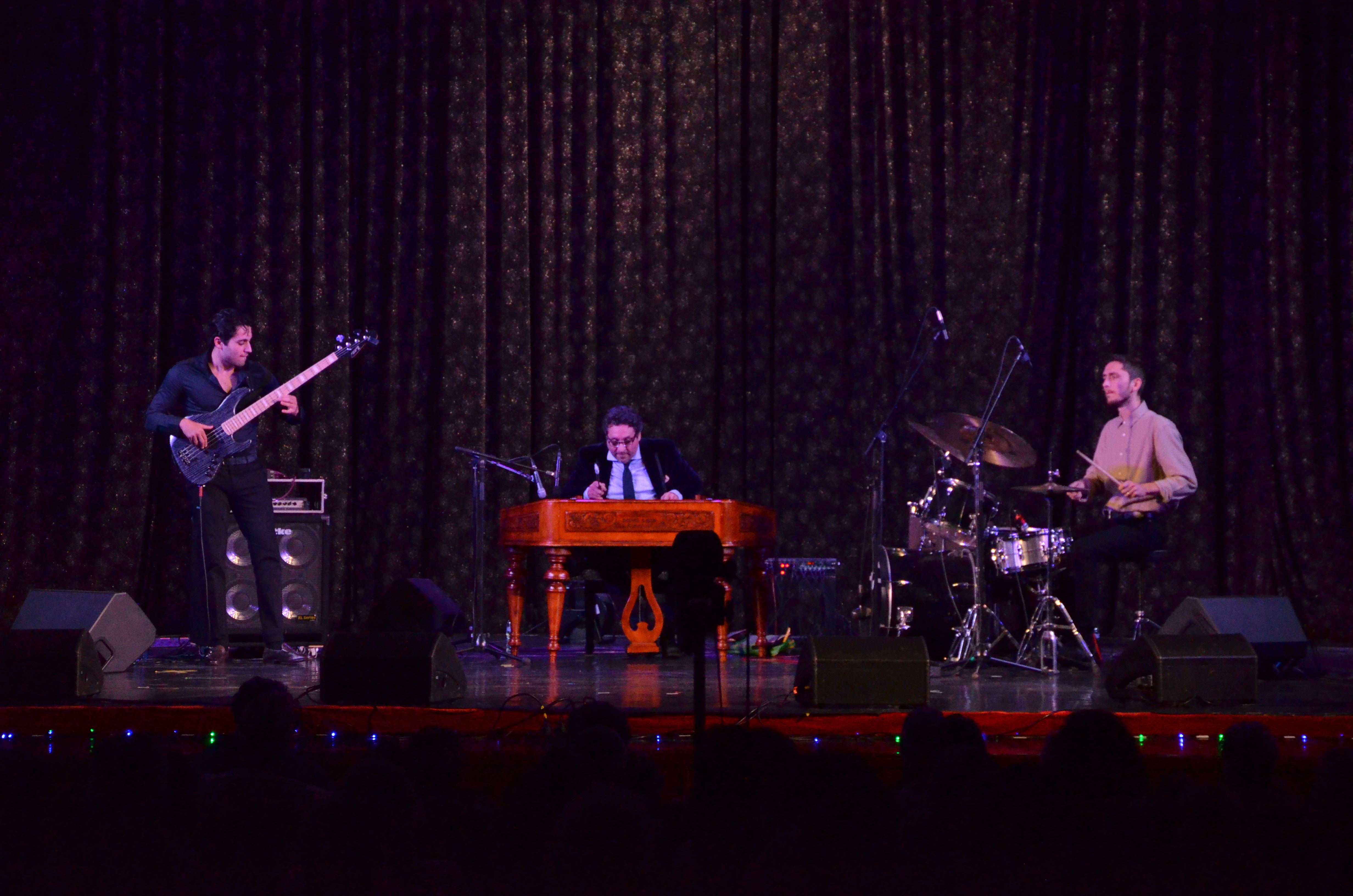 03 Trio Mission Cymbalum.JPG 03 Trio Mission Cymbalum.JPG